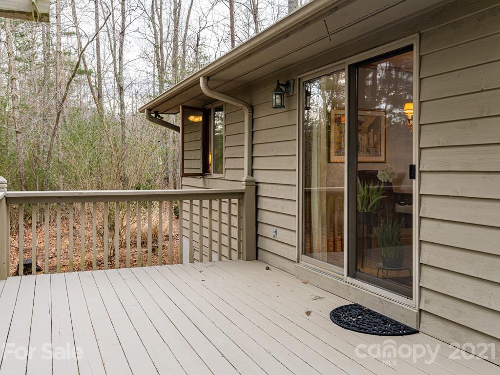 154 Joe Jenkins Road Fairview, NC 28730 - Photo 26 of 33 Gallery Image 26