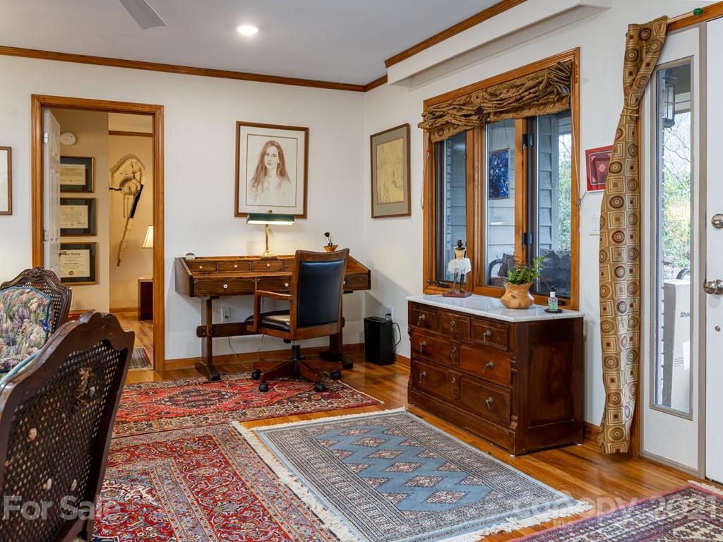 154 Joe Jenkins Road Fairview, NC 28730 - Photo 6 of 33 Gallery Image 6