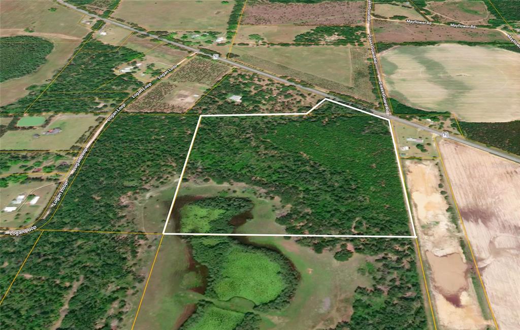 5757 Highway 71 Malone, FL 32445 - Photo 2 of 12 a view of a yard