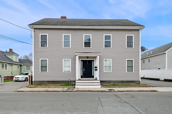 $3,600 | 14 Holten Street, Unit 2, Peabody, MA 01960