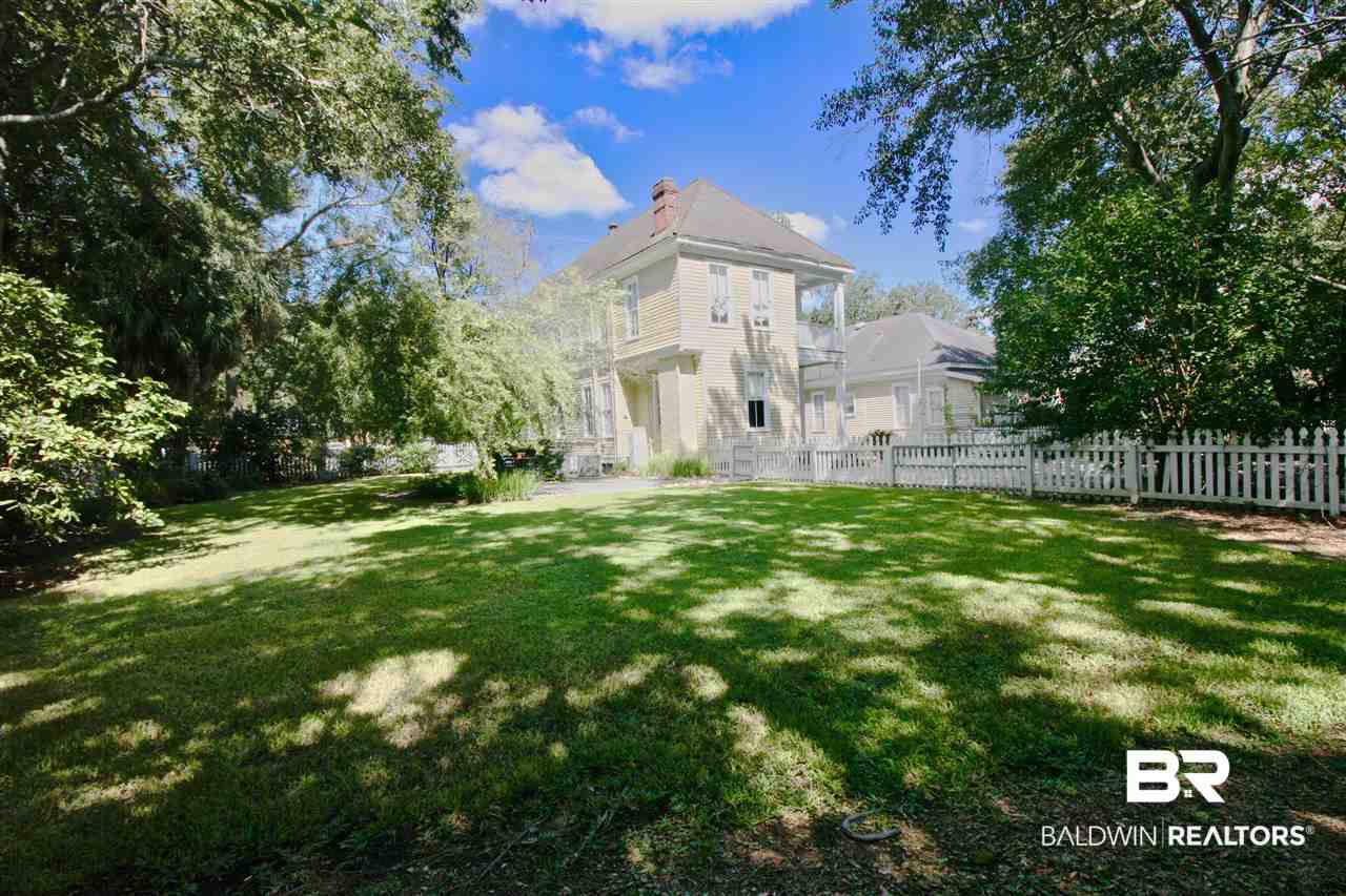 1703 Dauphin Street Mobile, AL 36604 - Photo 32 of 36