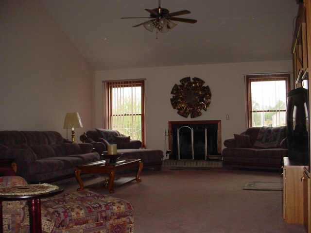 4592 Refugee Road Baltimore, OH 43105 - Photo 4 of 6 Gallery Image 4