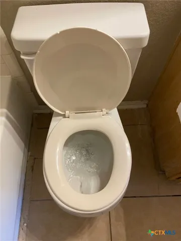 a close up view of washer