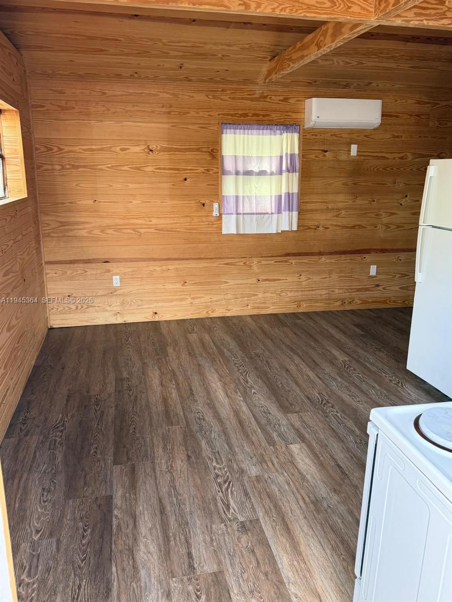 4152 Southwest 13th Street Miami, FL 33134 - Photo 2 of 8