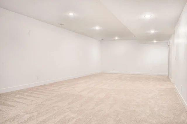 $587,500 | 3981 112th Avenue, Allegan, MI 49010