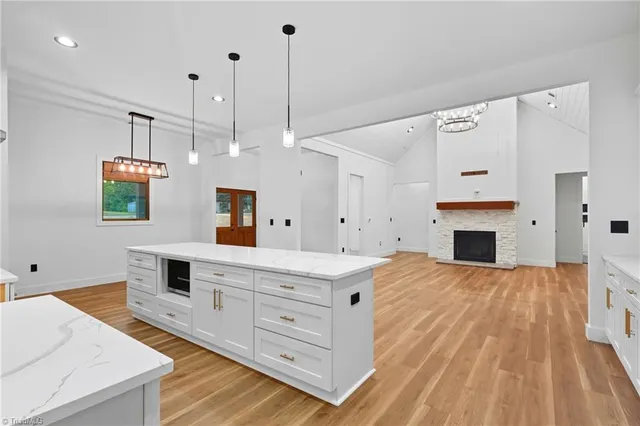 $725,000 | 2337 Willow Bend Drive, Kernersville, NC 27284