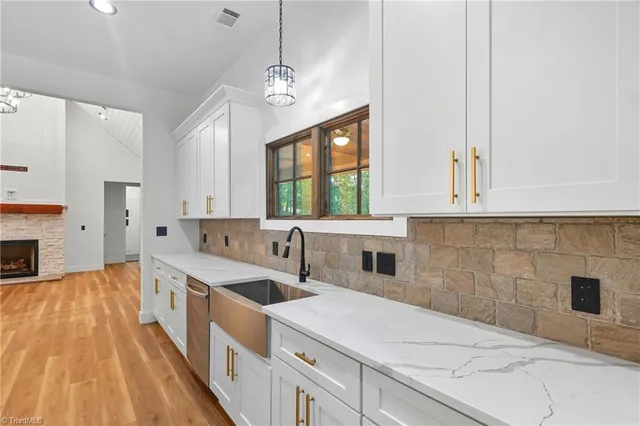 $725,000 | 2337 Willow Bend Drive, Kernersville, NC 27284