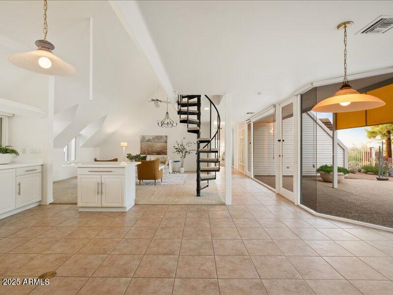 2648 N Ridge Mesa, AZ 85203 - Photo 8 of 38 08-Dining to Kitchen