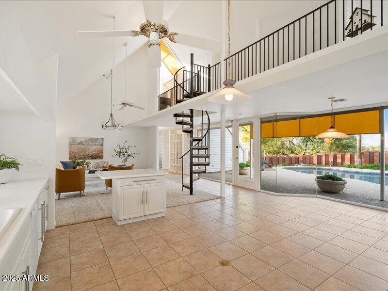 2648 N Ridge Mesa, AZ 85203 - Photo 9 of 38 09-Kitchen to Dining