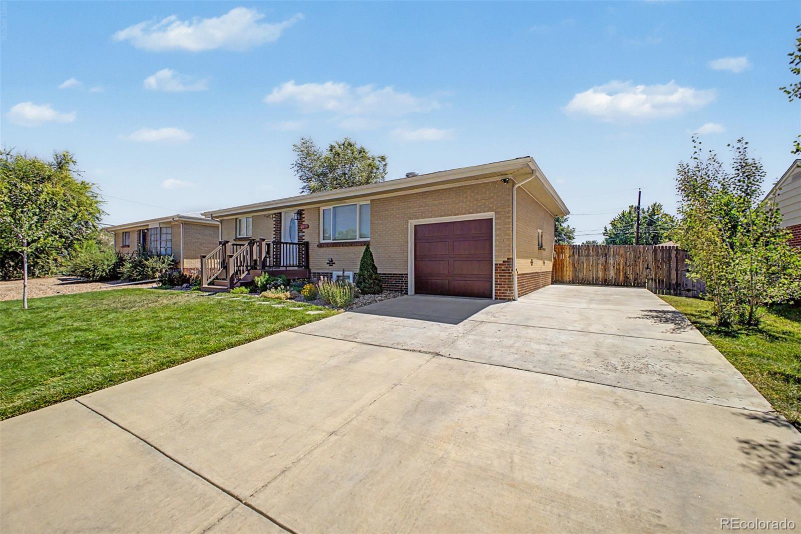 4070 Moore Street Wheat Ridge, CO 80033 - Photo 3 of 37