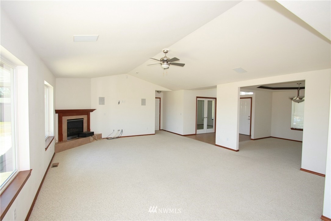 18040 Joseph Drive Southwest Rochester, WA 98579 - Photo 9 of 17 Gallery Image 9