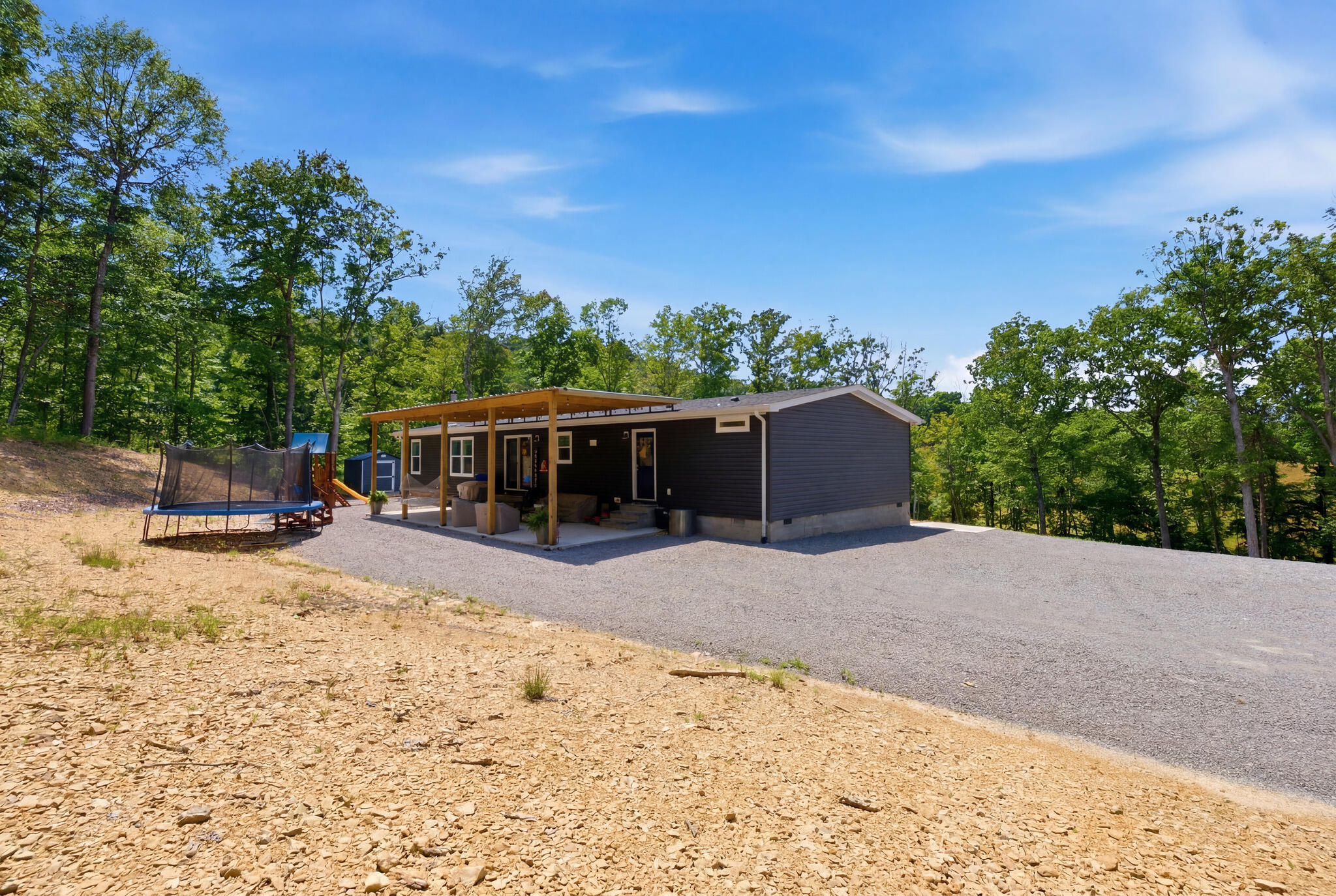 779 Narrow Gap Road Paint Lick, KY 40461 - Photo 40 of 59 54_dsc03767_reedit_f75a3a2c