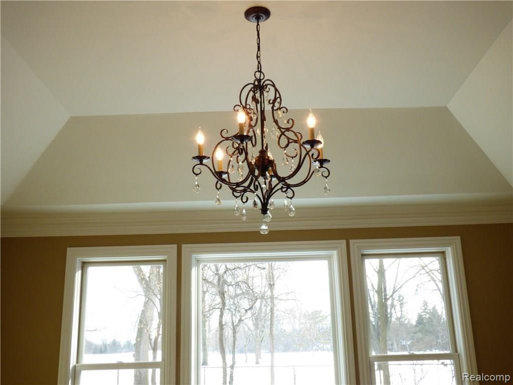6775 Wing Lake Road Bloomfield Hills, MI 48301 - Photo 23 of 30 P1000923.JPG