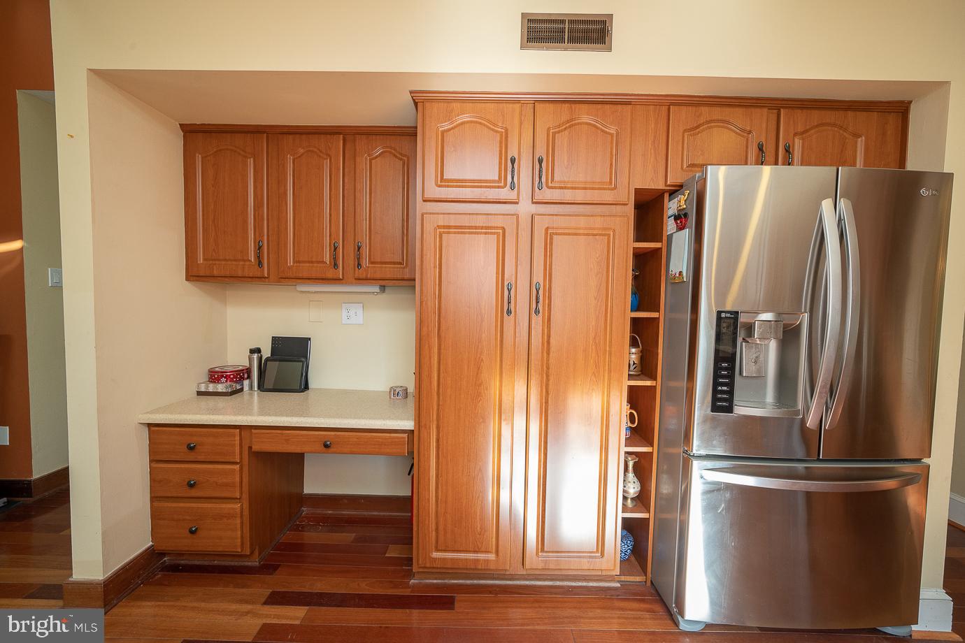 835 Richards Road Wayne, PA 19087 - Photo 8 of 35 Pantry and work area