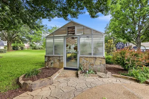 $998,000 | 122 Chapel Hill Drive, Double Oak, TX 75077