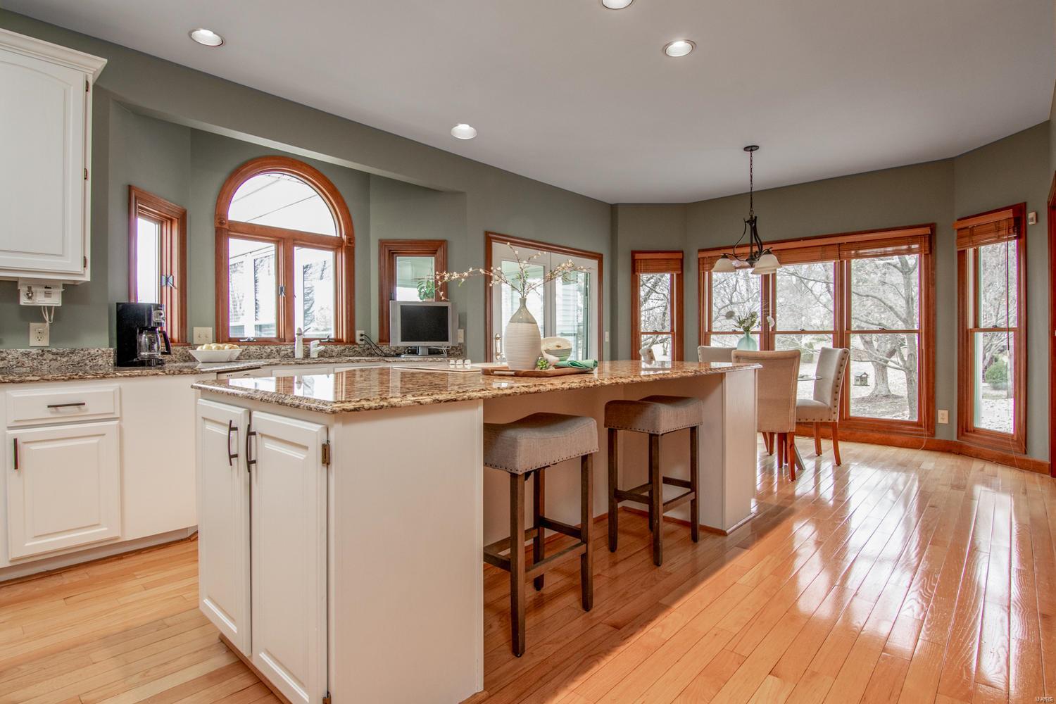 78 Gillette Field Close Weldon Spring, MO 63304 - Photo 12 of 43 Gallery Image 12