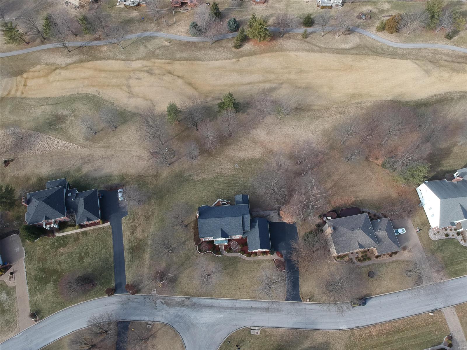 78 Gillette Field Close Weldon Spring, MO 63304 - Photo 34 of 43 Gallery Image 34