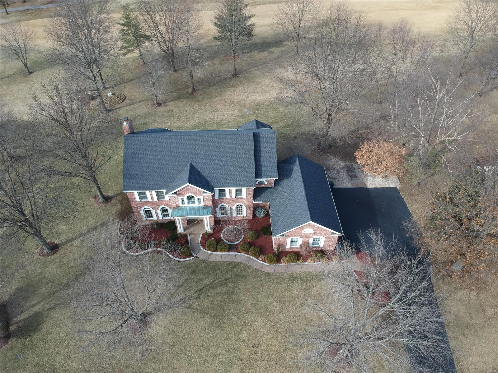 78 Gillette Field Close Weldon Spring, MO 63304 - Photo 37 of 43 Gallery Image 37