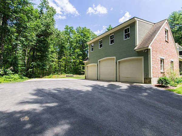 22 Shirley Road Townsend, MA 01469 - Photo 4 of 30 Gallery Image 4