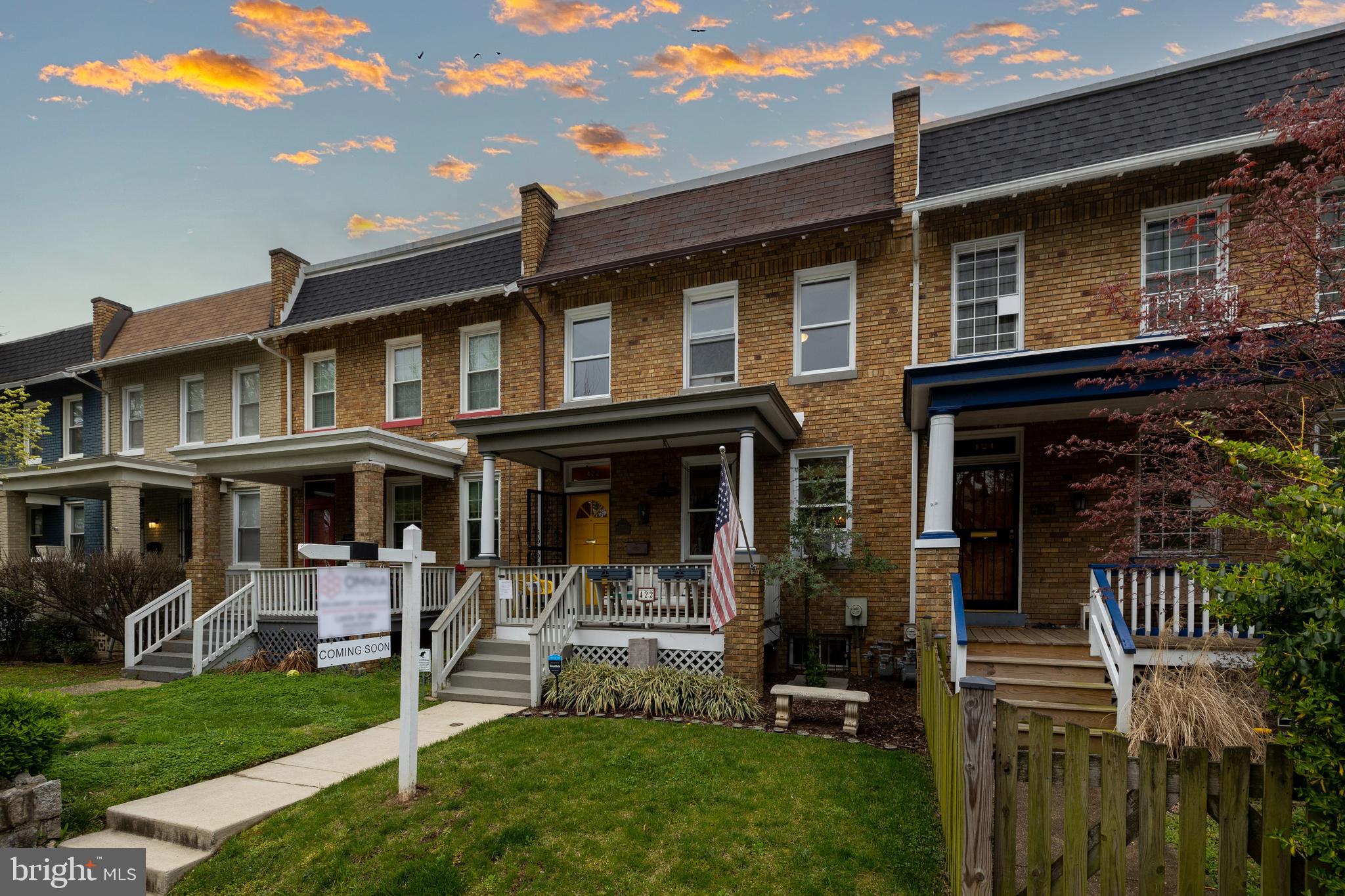 422 17th Street Southeast Washington, DC 20003 - Photo 2 of 59 Welcome Home to 422 17th Street SE!