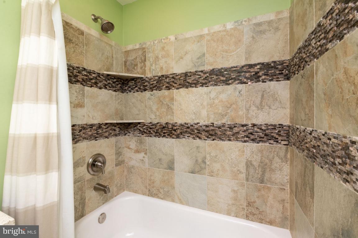 8213 Northview Road Baltimore, MD 21222 - Photo 22 of 31