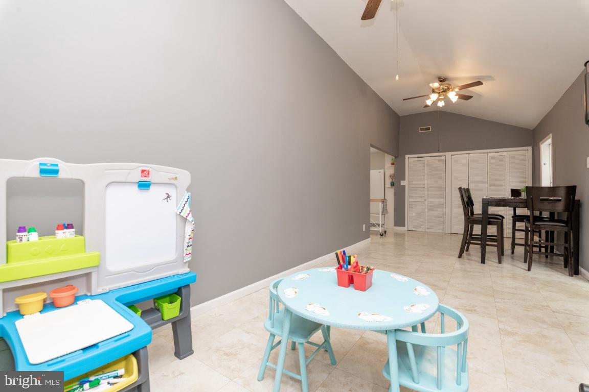 8213 Northview Road Baltimore, MD 21222 - Photo 24 of 31