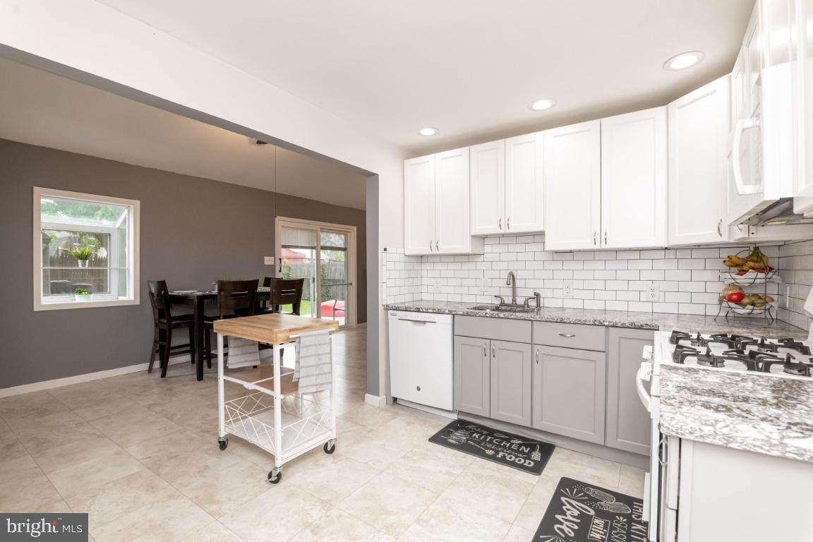 8213 Northview Road Baltimore, MD 21222 - Photo 10 of 31
