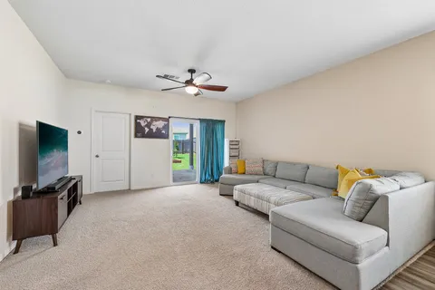 $268,000 | 13105 John Calhoun Drive, Manor, TX 78653