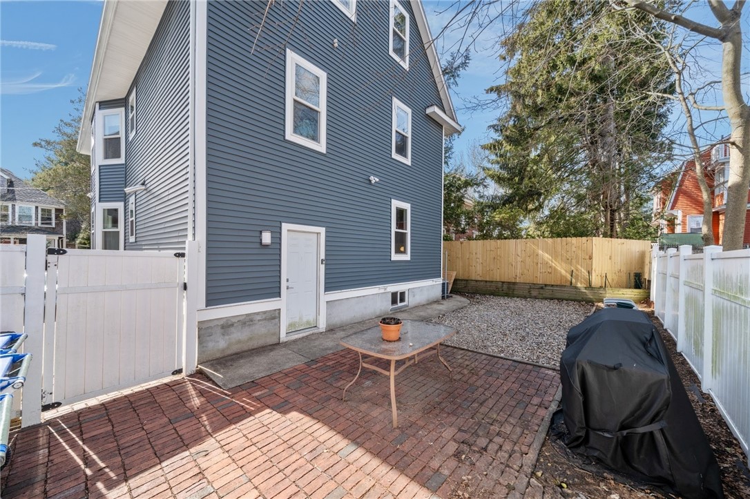12 University Avenue Providence, RI 02906 - Photo 40 of 44