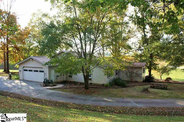 330 Bates Crossing Road Travelers Rest, SC 29690 - Photo 19 of 36