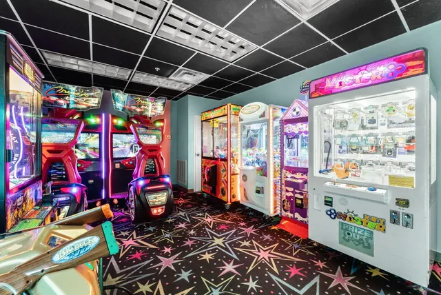 $625,000 | 16819 Front Beach Road, Unit 405, Panama City Beach, FL 32413