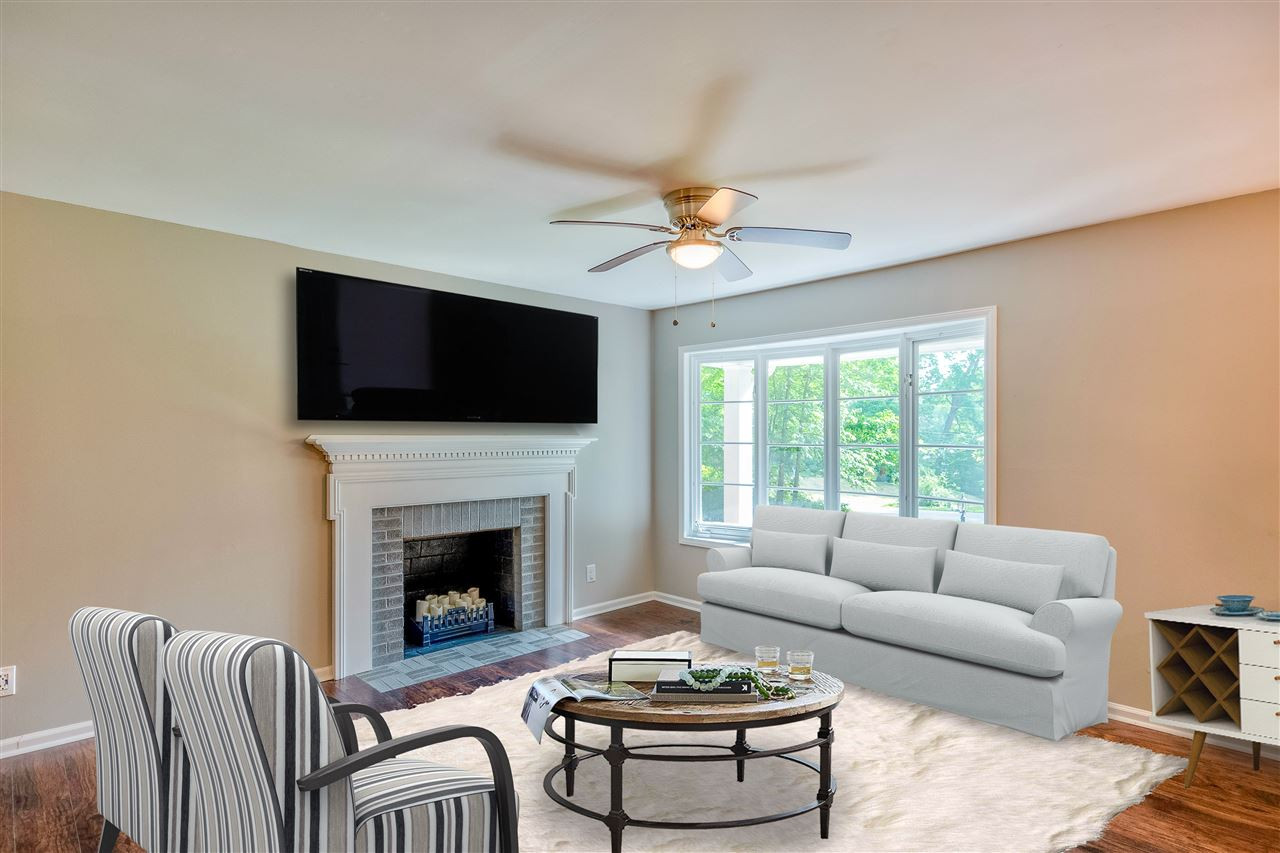 3617 Old Post Road Raleigh, NC 27612 - Photo 3 of 30 Living Room