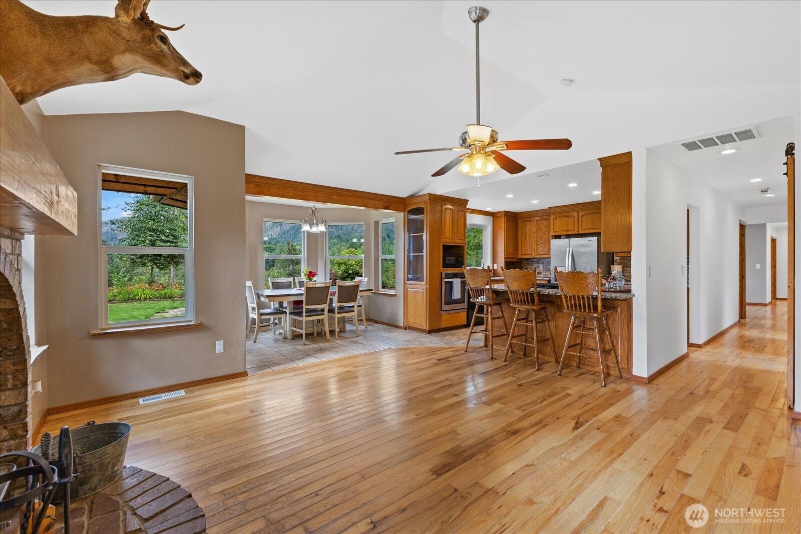 15619 North Trangen Loop Road Arlington, WA 98223 - Photo 4 of 39