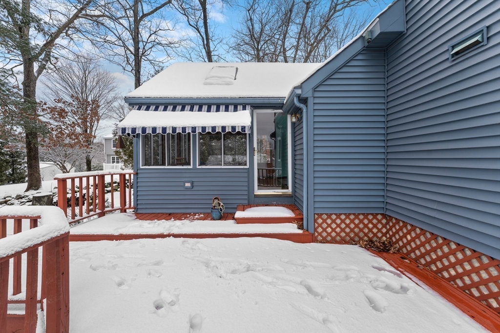 15 Country Hill Road Sturbridge, MA 01566 - Photo 32 of 41 a backyard of a house with wooden fence