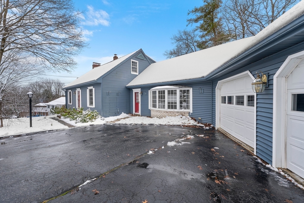 15 Country Hill Road Sturbridge, MA 01566 - Photo 40 of 41 a view of a house with a yard