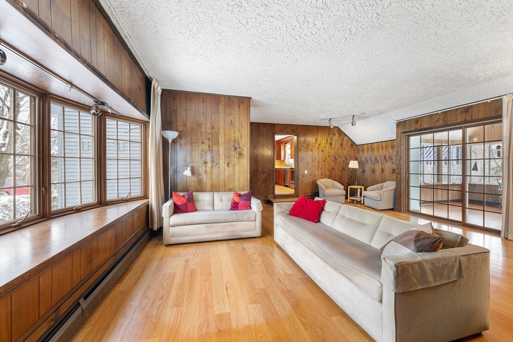 15 Country Hill Road Sturbridge, MA 01566 - Photo 8 of 41 a living room with furniture and a large window