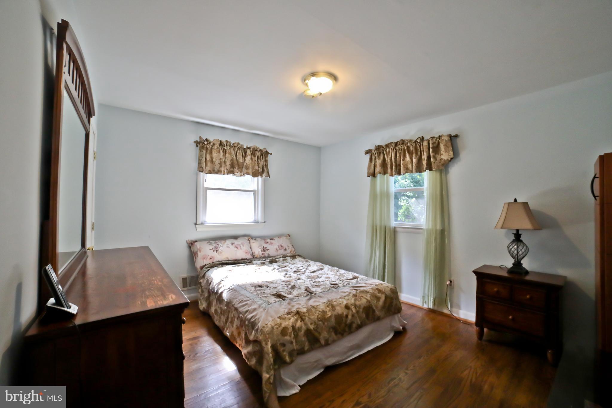 9501 Good Luck Road Lanham, MD 20706 - Photo 21 of 27 Bedroom
