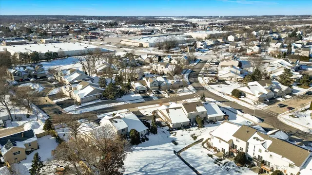 $270,000 | 1740 Pine Street, McHenry, IL 60051