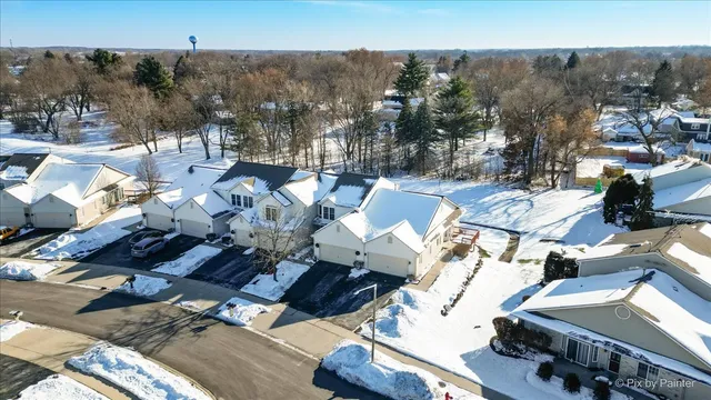 $270,000 | 1740 Pine Street, McHenry, IL 60051