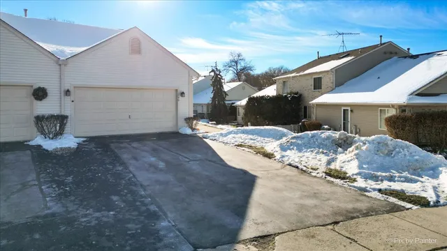 $270,000 | 1740 Pine Street, McHenry, IL 60051