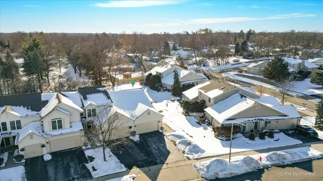 $270,000 | 1740 Pine Street, McHenry, IL 60051