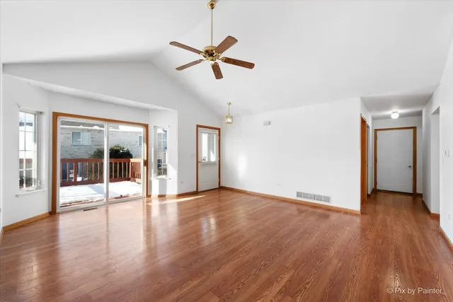 $270,000 | 1740 Pine Street, McHenry, IL 60051