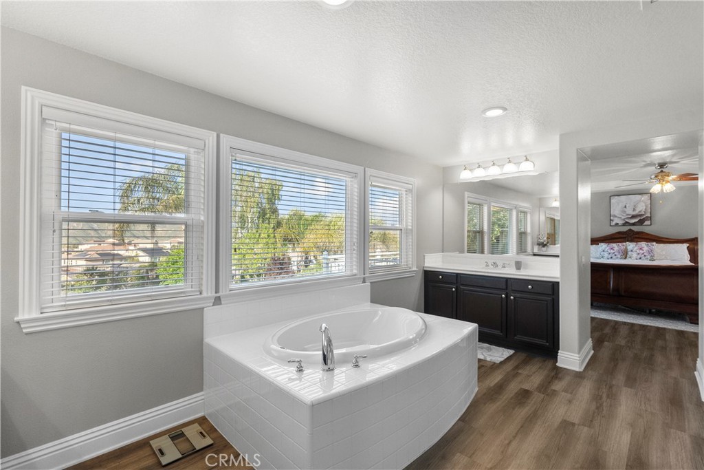 28834 Rock Canyon Drive Saugus, CA 91390 - Photo 34 of 58