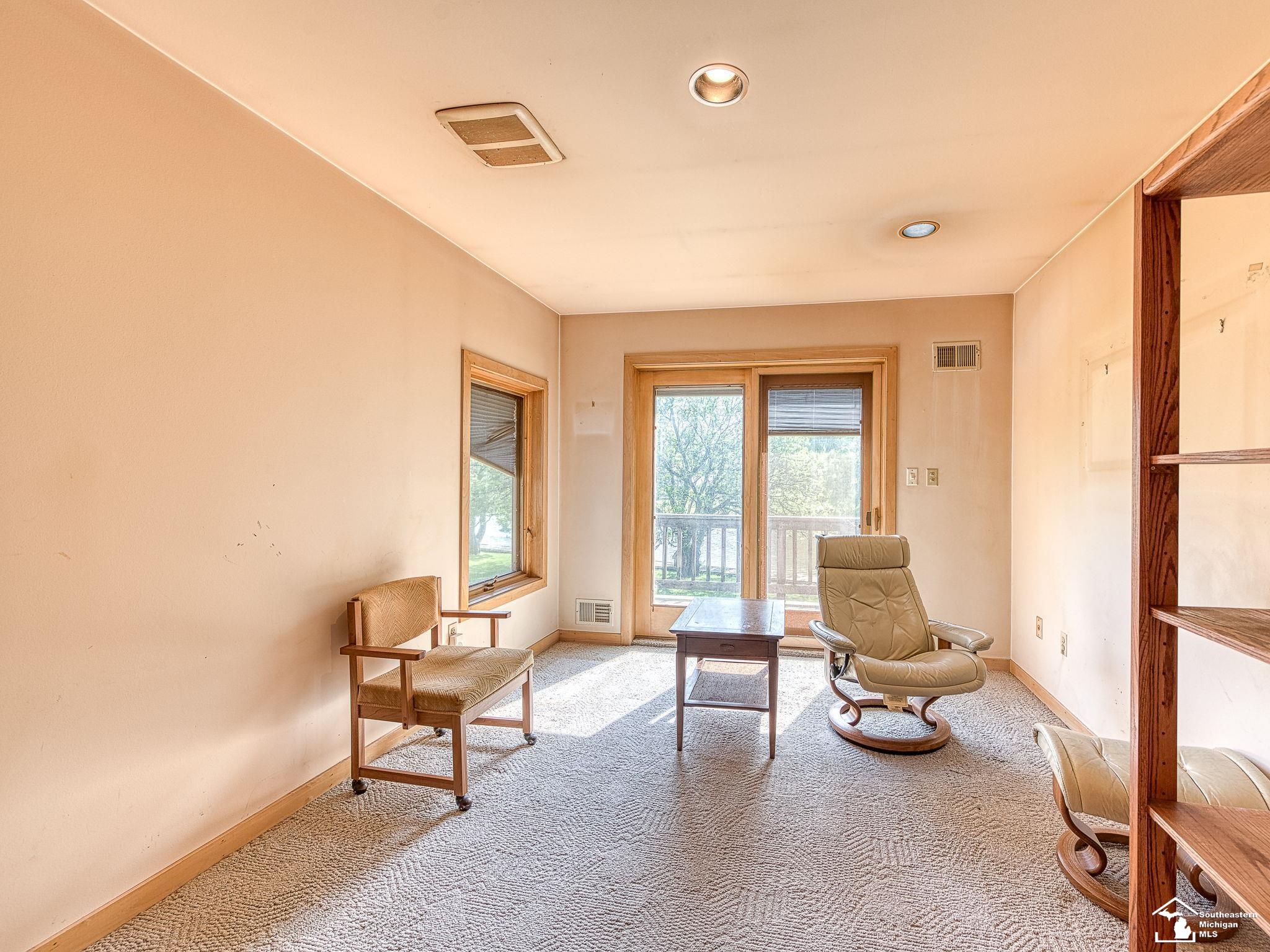 3830 Brest Road Newport, MI 48166 - Photo 25 of 57 50144207-984c8b7b-d874-47ef-a68d-5333ae2addb4.JPG