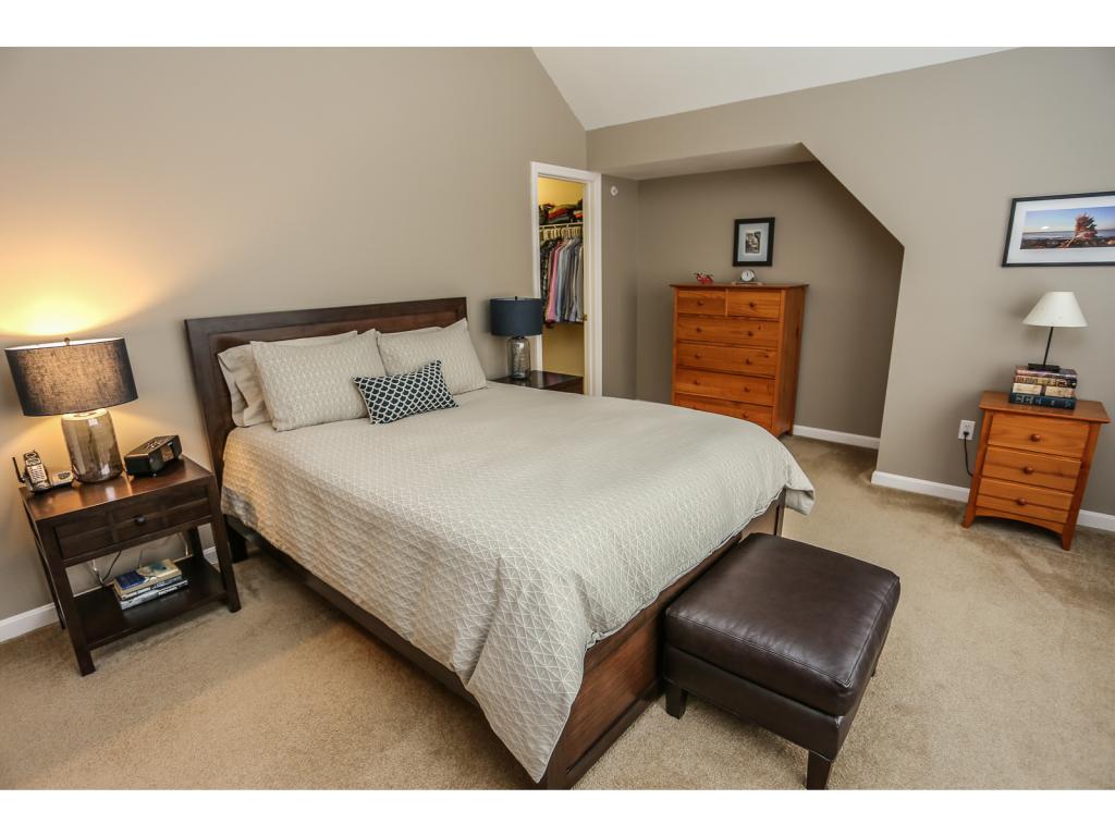 83 Hackett Hill Road, Unit 11 Manchester, NH 03102 - Photo 17 of 28