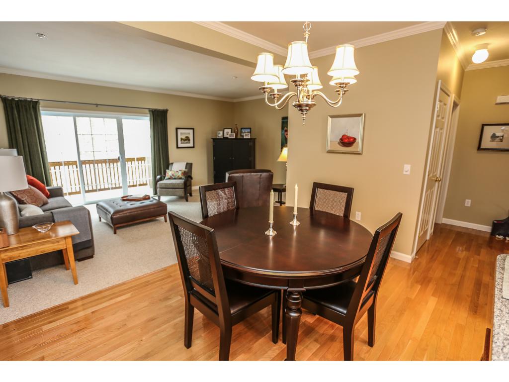 83 Hackett Hill Road, Unit 11 Manchester, NH 03102 - Photo 8 of 28