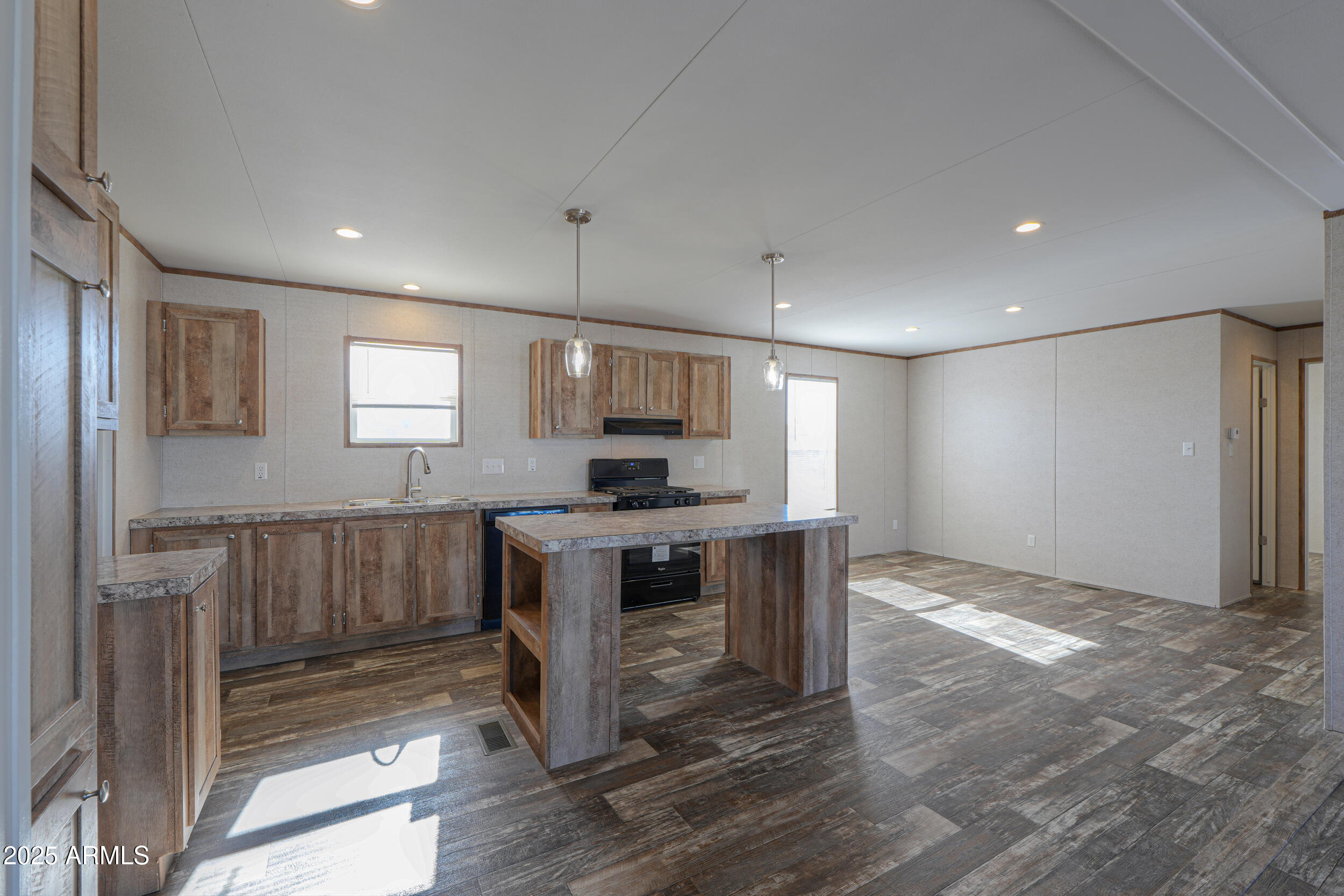 11403 West Custer Road Arizona City, AZ 85123 - Photo 7 of 27 08