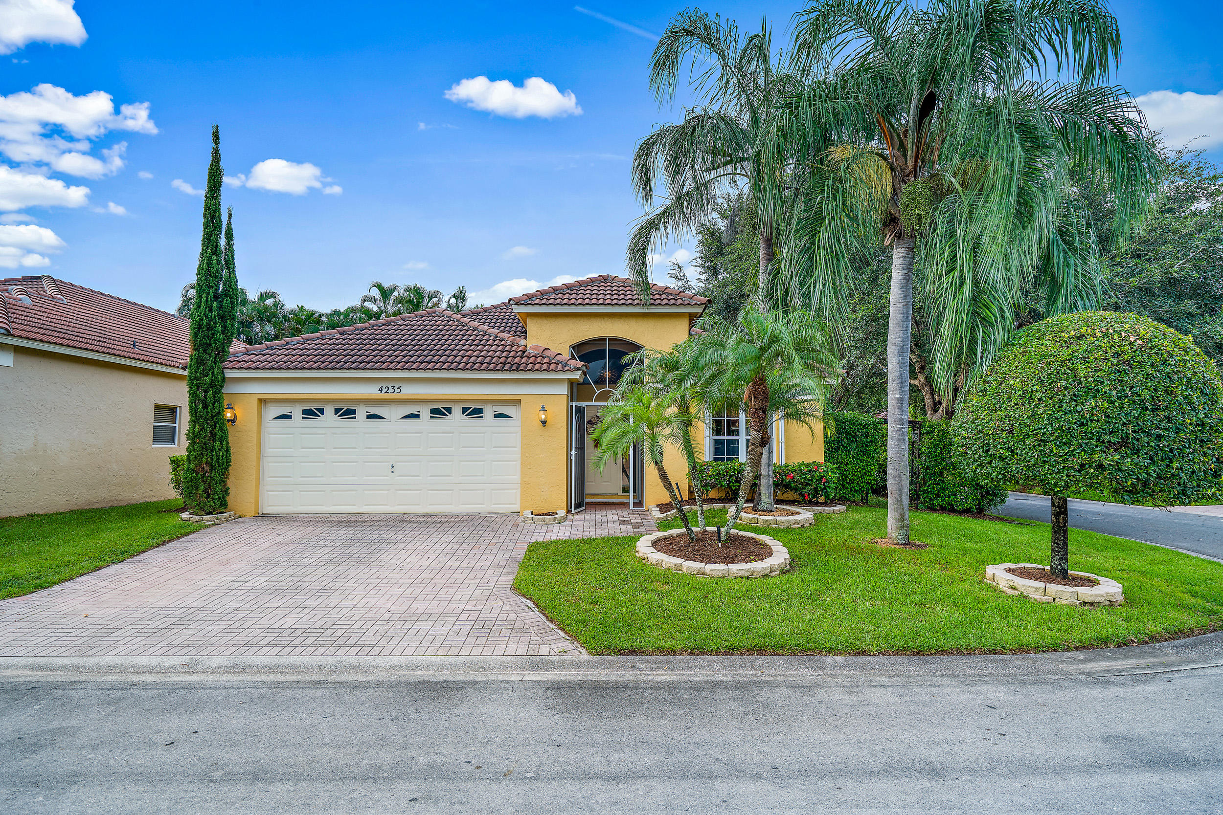 4235 Delmora Court Riviera Beach, FL 33418 - Photo 21 of 30 Front Exterior