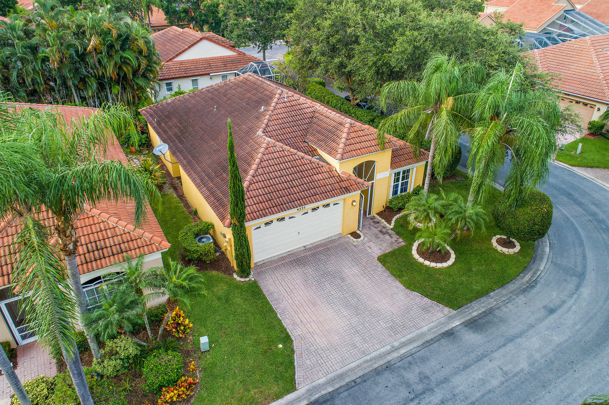 4235 Delmora Court Riviera Beach, FL 33418 - Photo 25 of 30 Aerial View