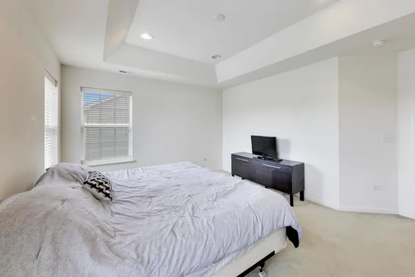 $265,000 | 3900 Pratt Street, Unit 4, Plano, IL 60545